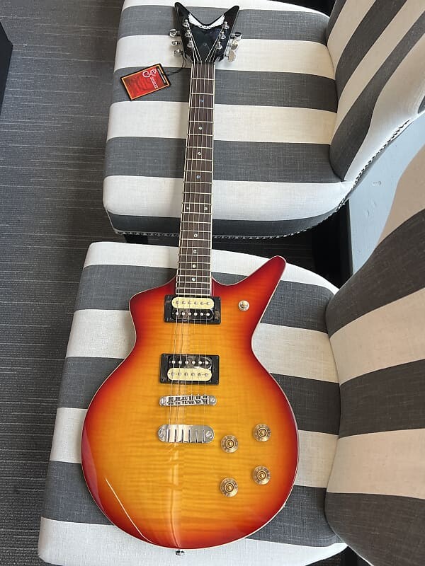 

Электрогитара Dean Cadillac 1980 RMTCS