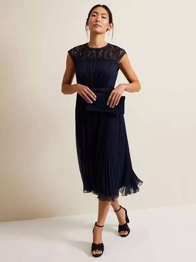 

Платье Phase Eight Makaela Pleated Embroidered, темно-синий