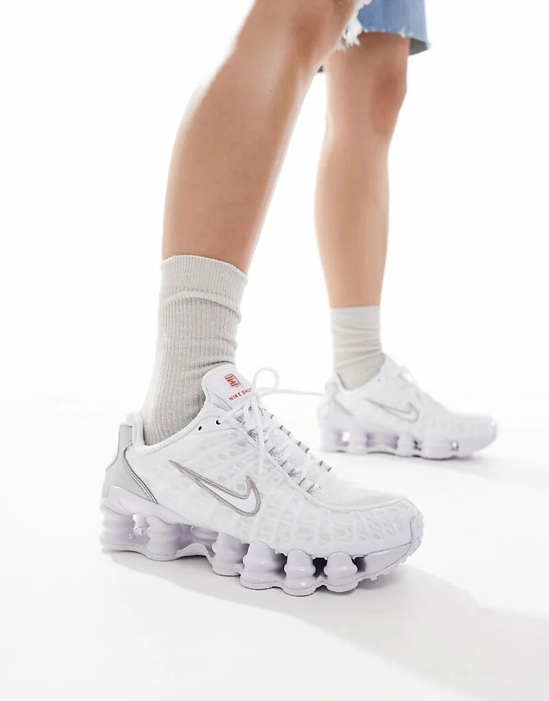 Кроссовки Shox TL унисекс белого цвета Nike