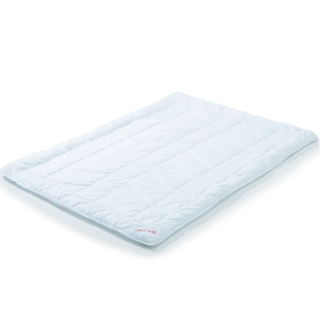 

Одеяло First Class 230x220 PES микрофибра 1920г стежка зоны тела CelinaTex