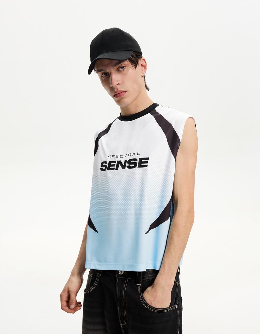 

Спортивная футболка без рукавов с принтом Bershka, голубой