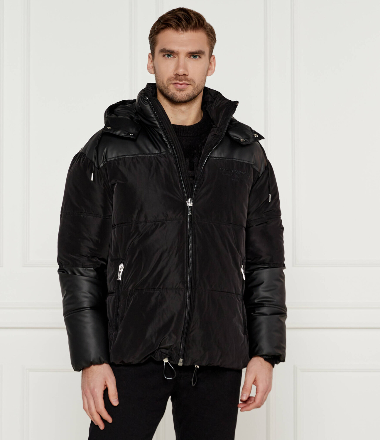 

Куртка Karl Lagerfeld Regular Fit, черный
