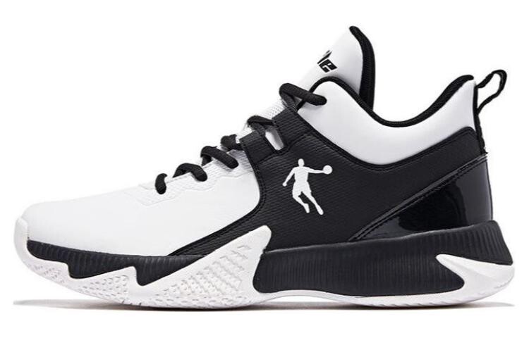 

Баскетбольные кроссовки Basketball Shoes Men Mid-Top Black/White Qiaodan