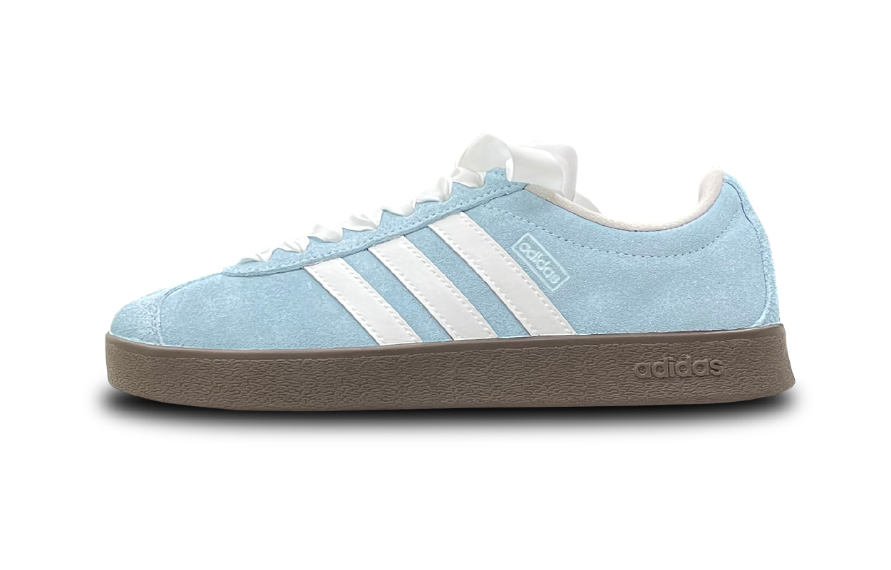 

Adidas Скользоустойчивые износостойкие легкие низкие скейтерские кроссовки унисекс голубые - светло-голубые, цвет Light Blue