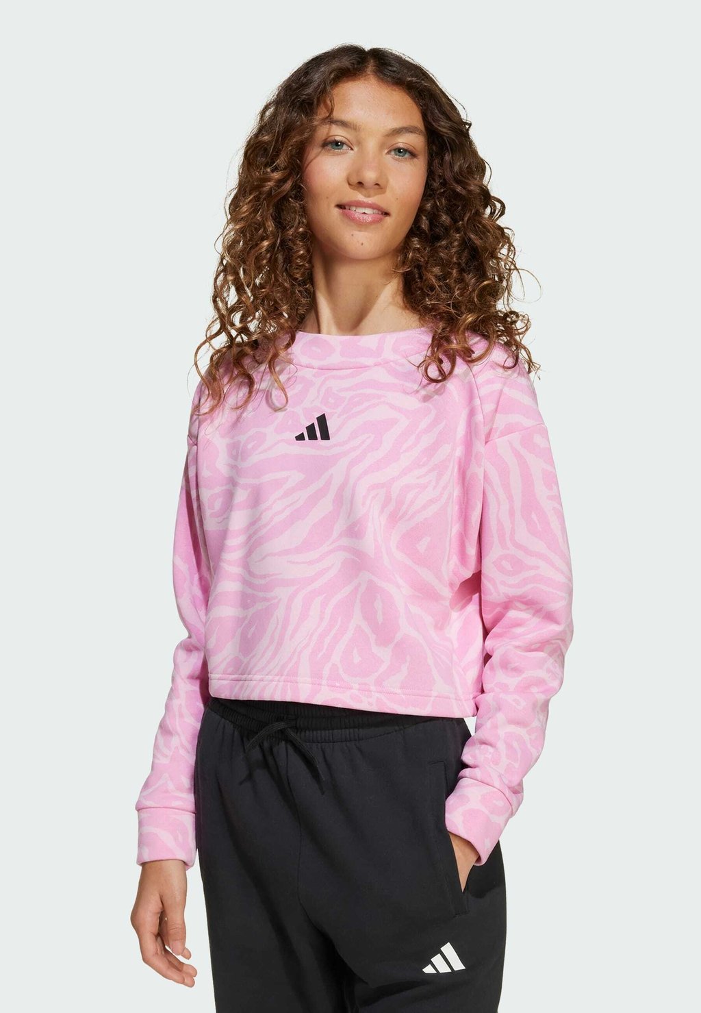 

Толстовка FUTURE ICONS CROPPED Adidas Sportswear, фуксия