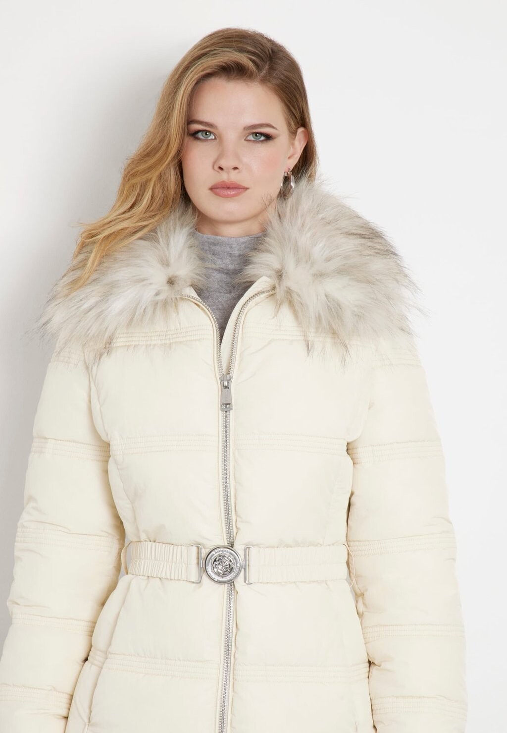 

Зимняя куртка STEPP KRAGEN Guess, бежевый