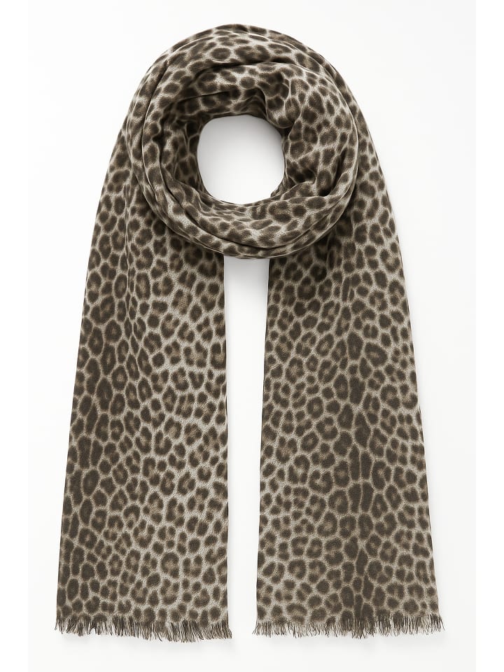 

Теплый шарф "Леопардино" коричневого цвета collezione alessandro