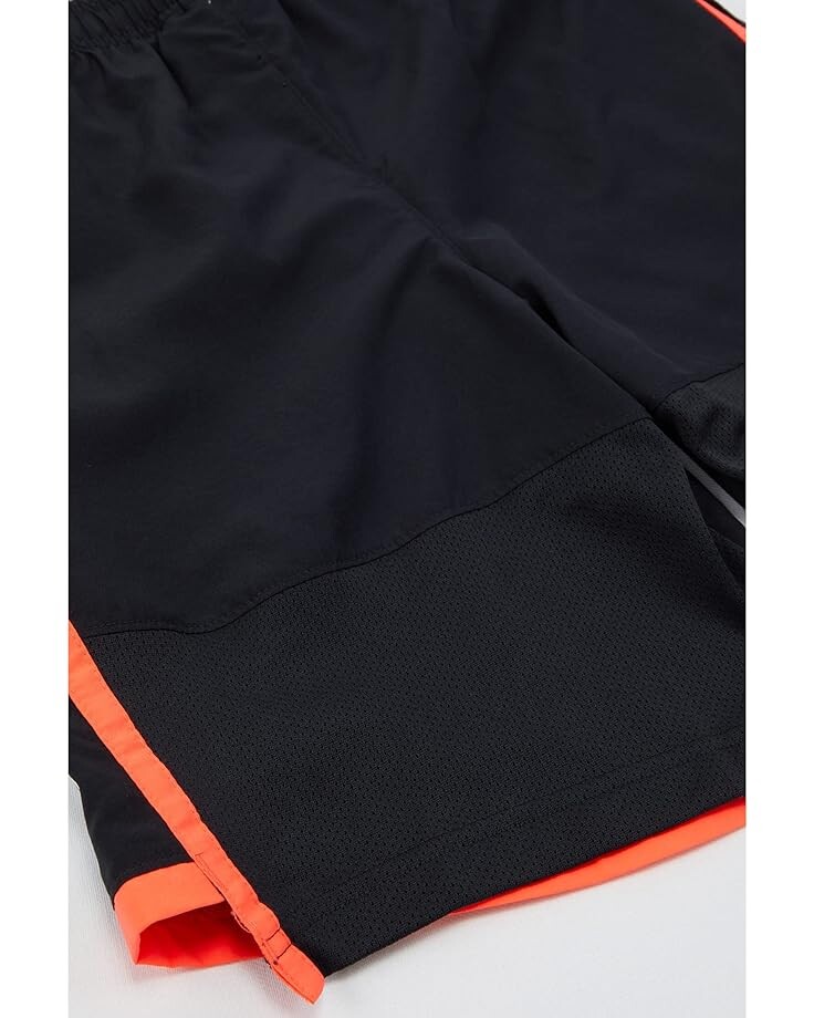 

Шорты Under Armour Stunt 3.0 Woven Shorts, цвет Black/Beta/White