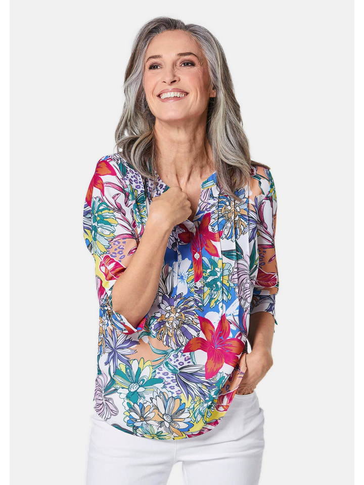 

Блузка: яркая блузка с принтом и красивыми разноцветными деталями. GOLDNER