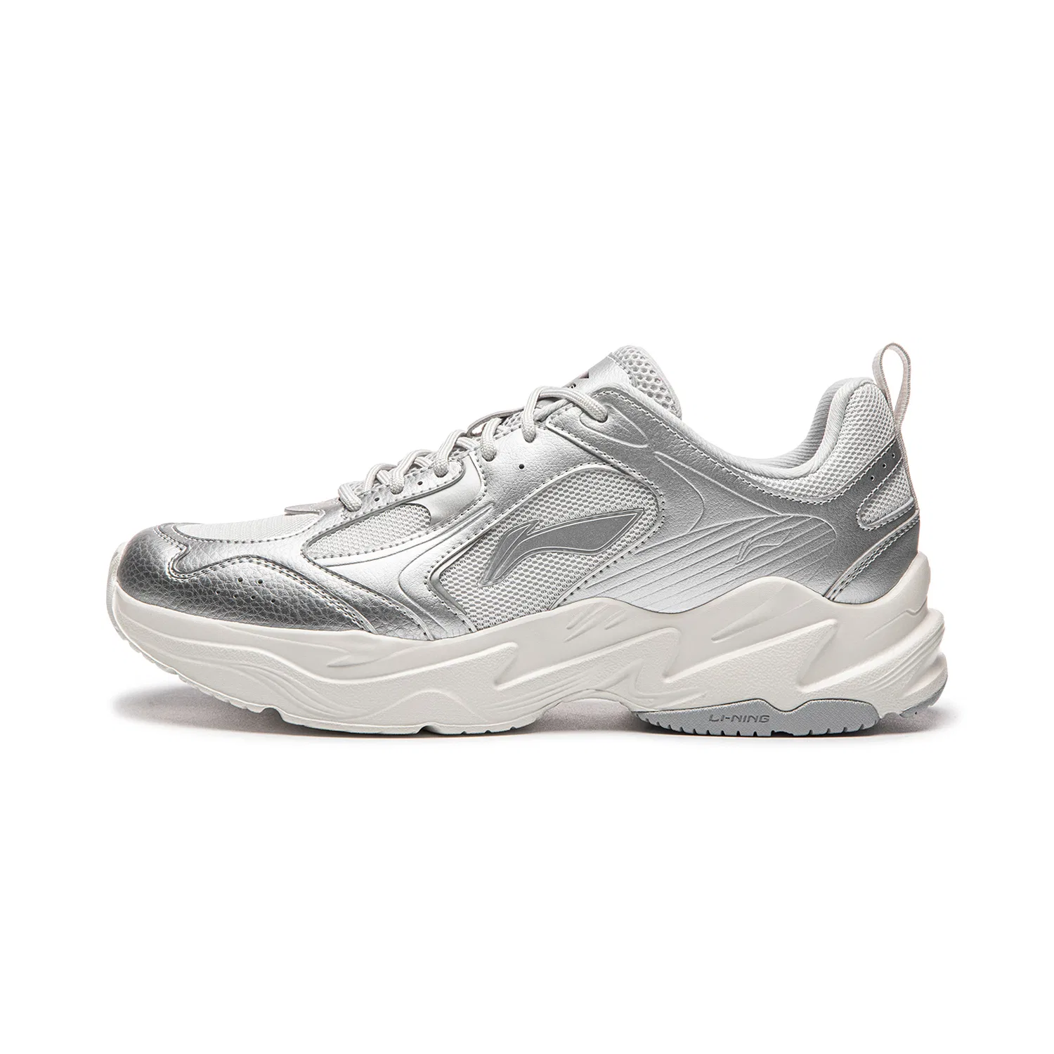 Кроссовки повседневные серебристые Li-Ning