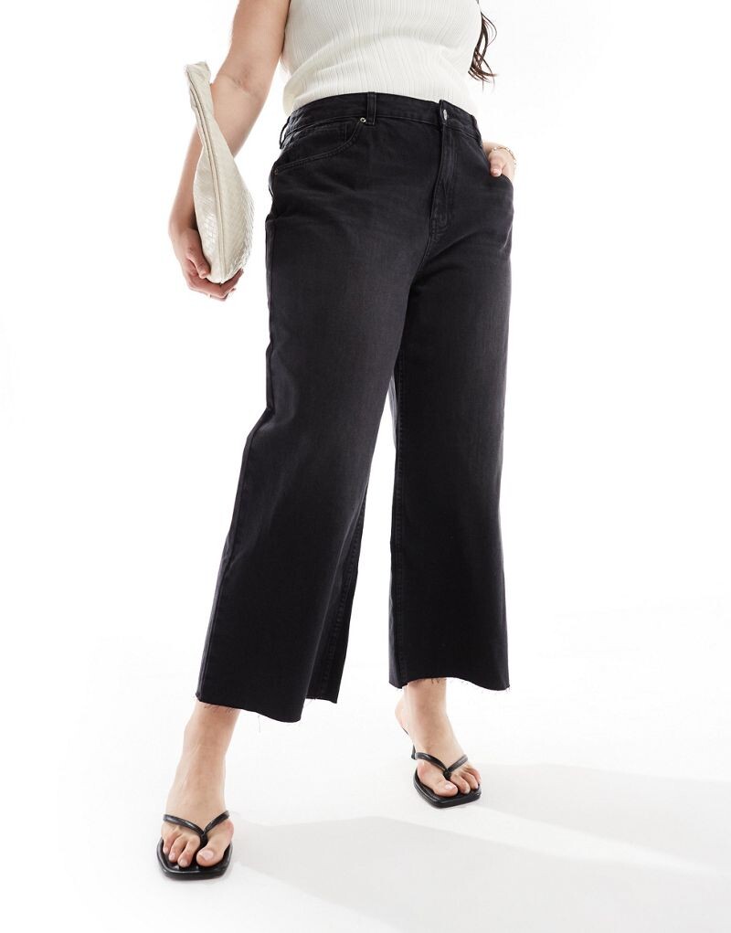 

Черные укороченные джинсы широкого кроя ASOS Curve