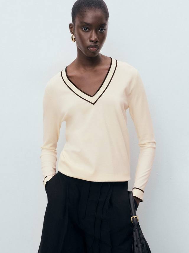 

Берто джемпер с V-образным вырезом и рукавом три четверти Mango, Natural White
