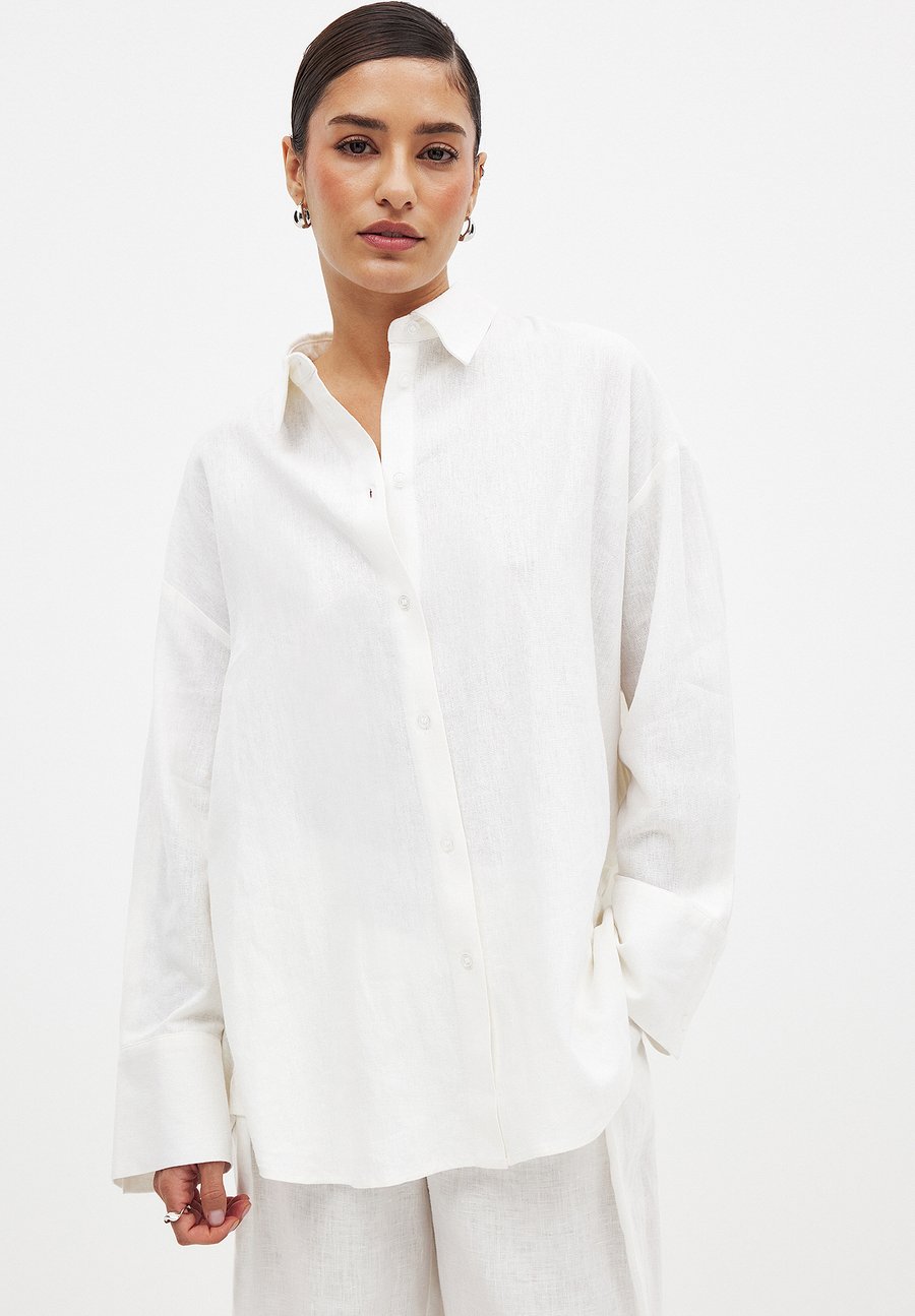 

Блуза NA-KD OVERSIZED, White
