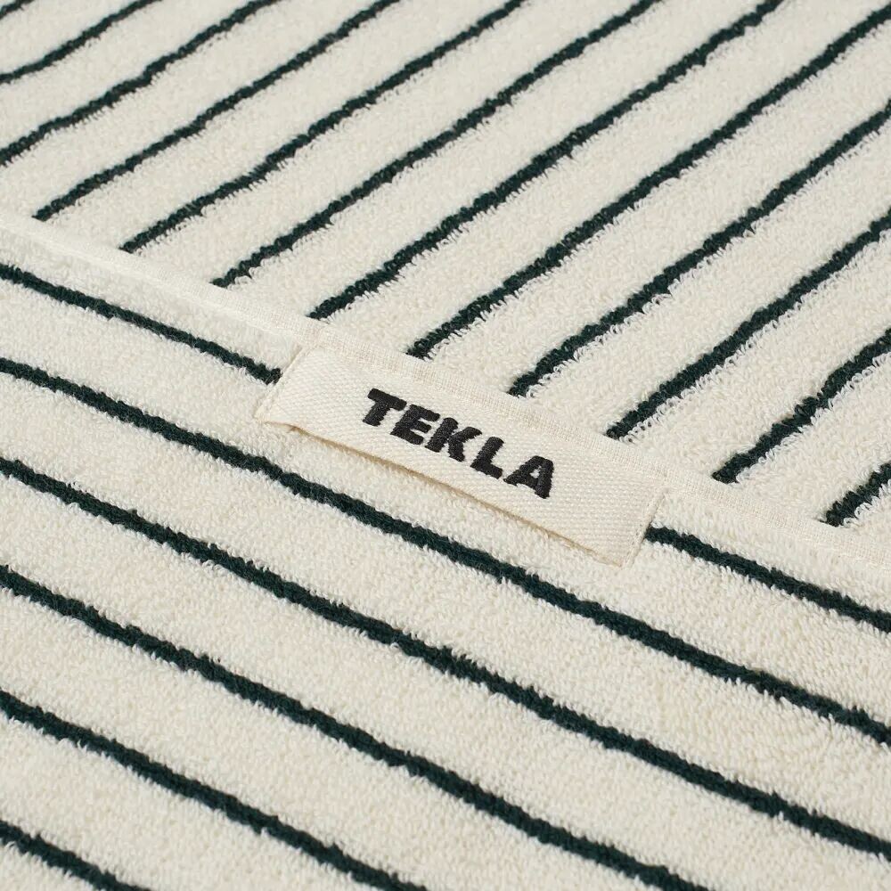

Tekla Fabrics Органическое махровое полотенце для рук, белый