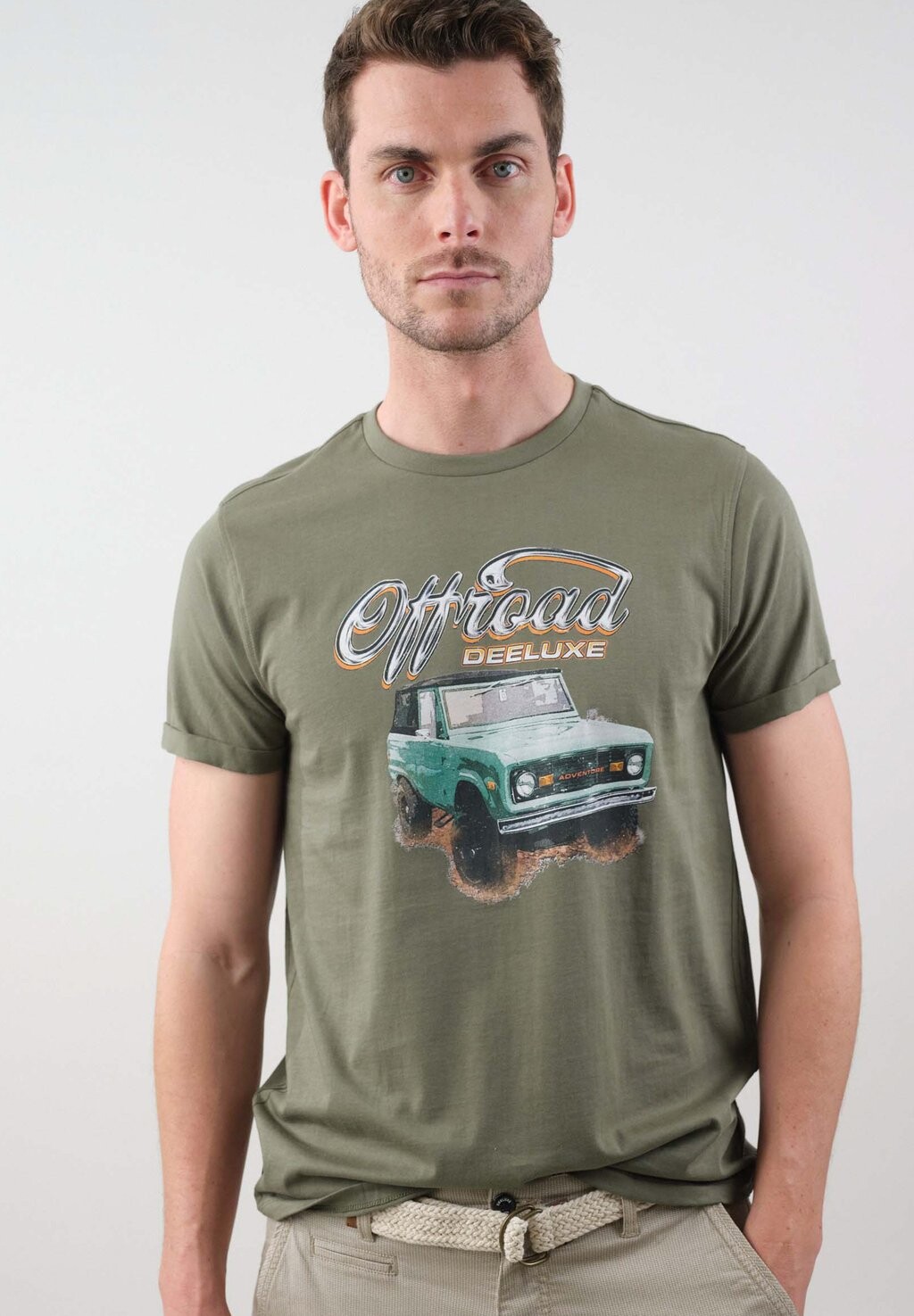 

Футболка с принтом OFFROAD Deeluxe Original, хаки
