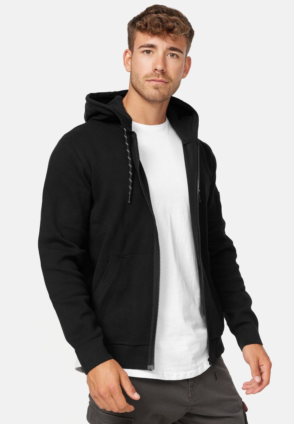 

Толстовка REILLY INDICODE JEANS, цвет black