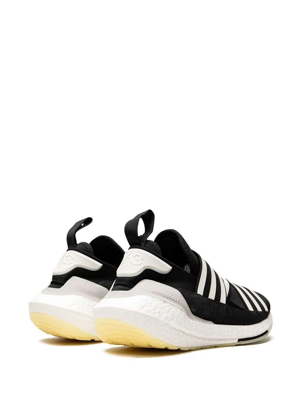 Кроссовки Y-3 UltraBoost 22 adidas, черный — фото 3