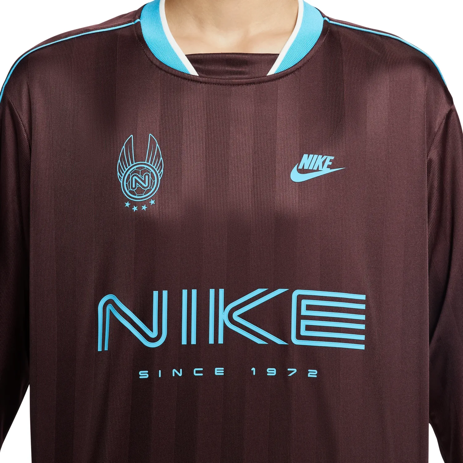 (WMNS) Футболка с длинными рукавами Nike Sportswear, цвет «Бордовый, балтийский синий» — фото 4