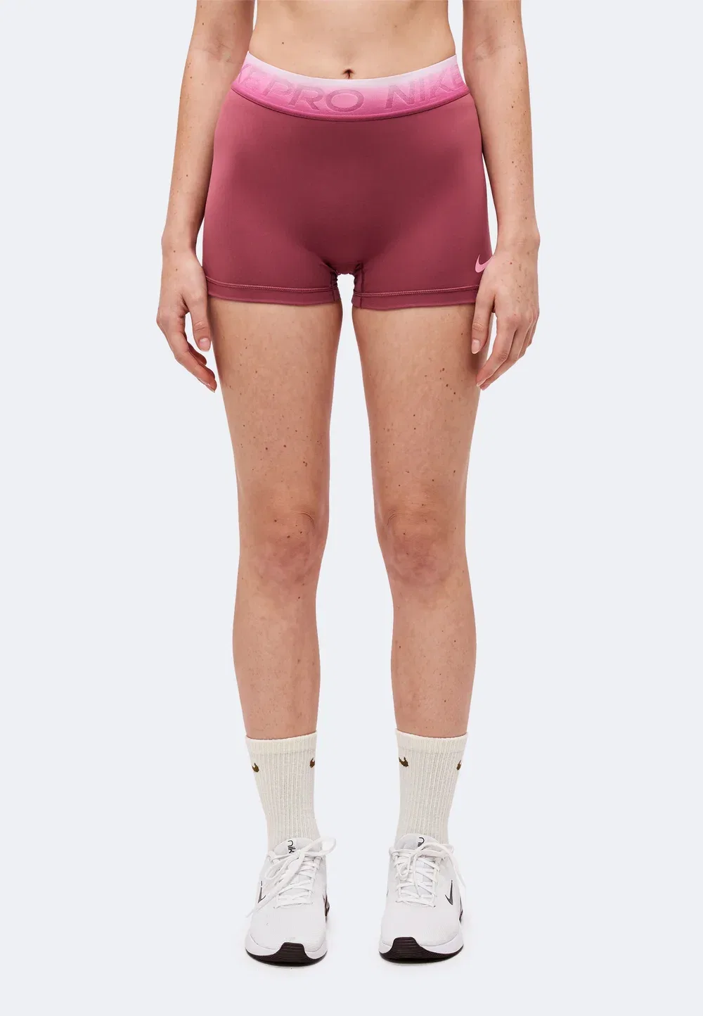 Короткие леггинсы Nike Performance, Pink Smoke/Bleached Lilac