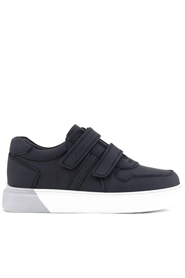 Детские спортивные туфли для мальчиков на шнуровке Genuine leather velcro black and white sole Rakerplus, Black — фото 3