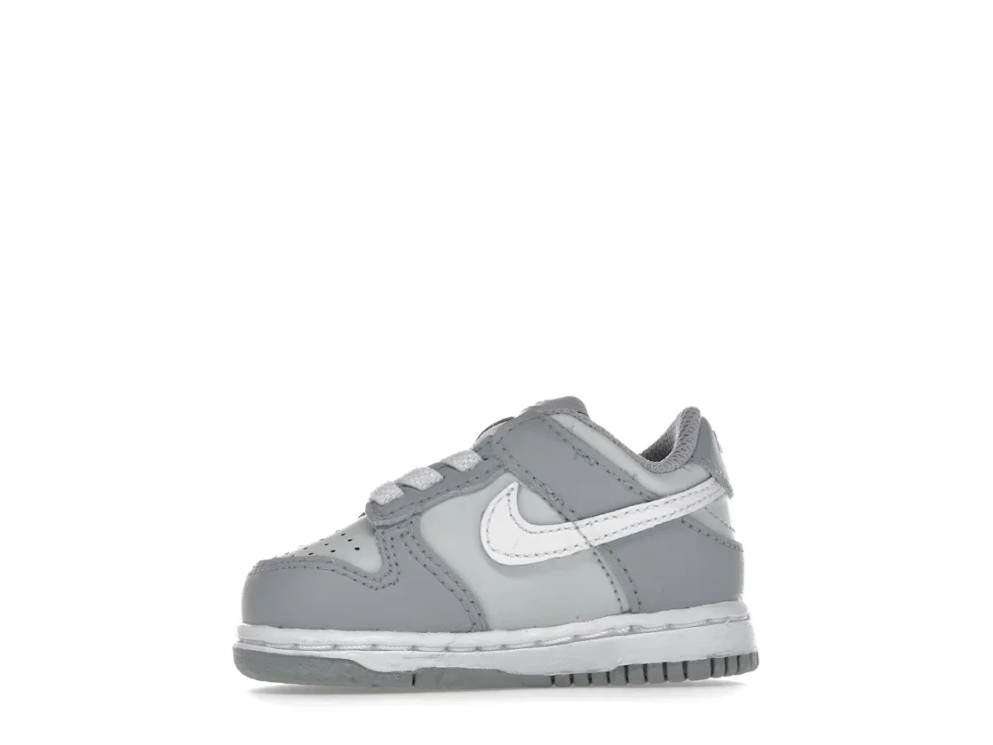 Детские кроссовки с двухцветным дизайном Nike Dunk Low, Pure Platinum/White-Wolf Grey — фото 3