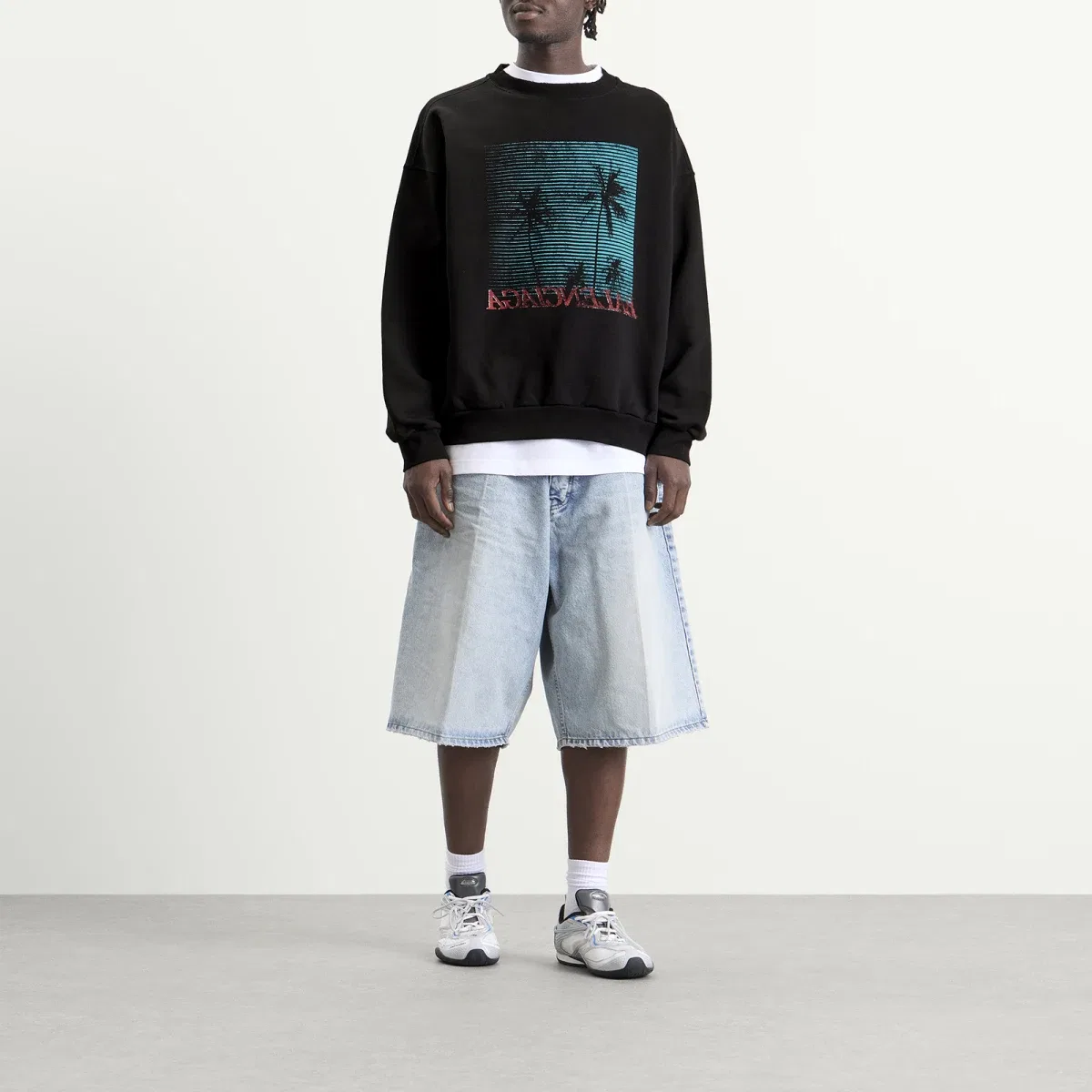 Футболка с длинным рукавом Vintage medium fit crewneck Balenciaga, Black — фото 4