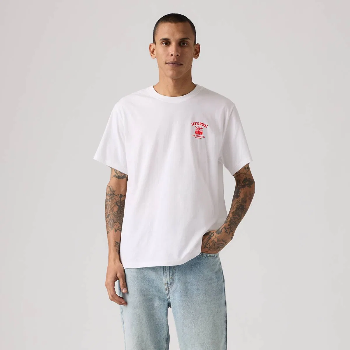 Свободная футболка с графическим принтом Levi's, Roll Models White Plus - White — фото 3