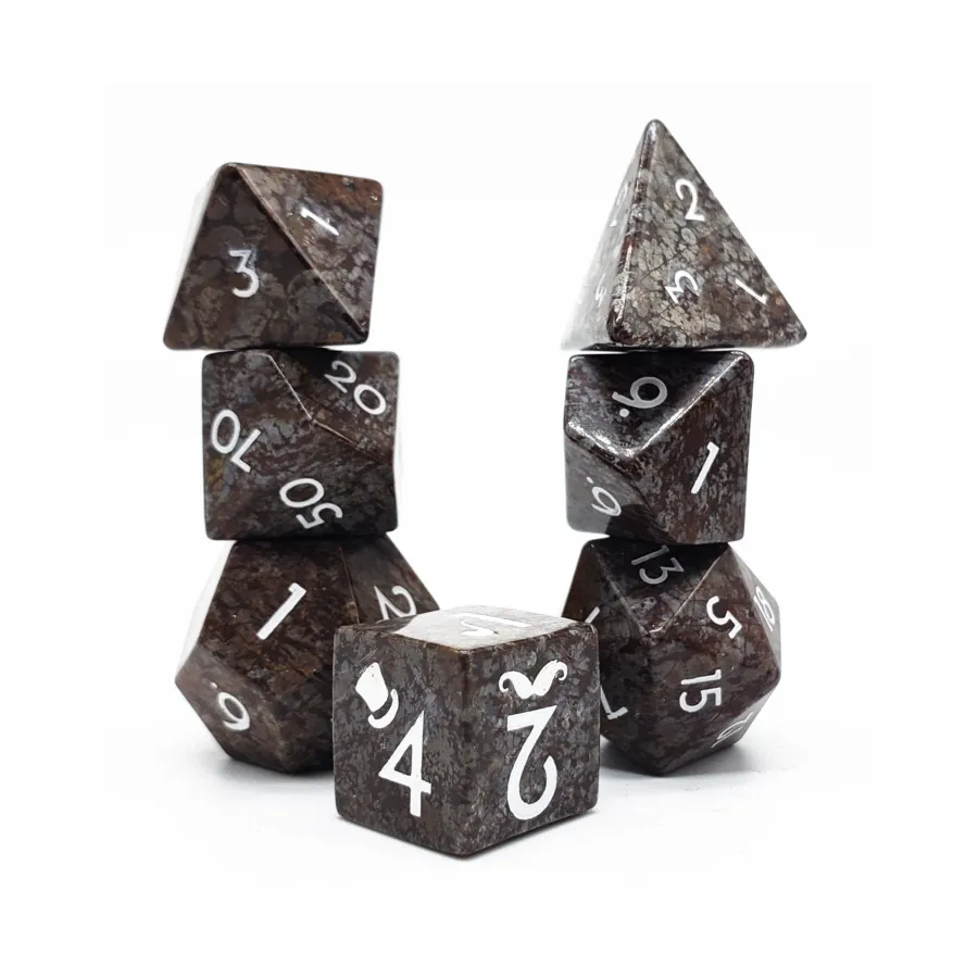 

Набор Poly — Джентльмен-вор в белом цвете (7), Semi Precious Stone Dice (Level Up Dice)