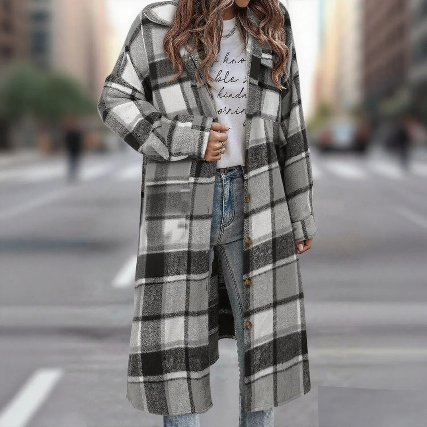 Женская рубашка-куртка с принтом в клетку Oversized Plaid Shacket, Grigio — фото 2