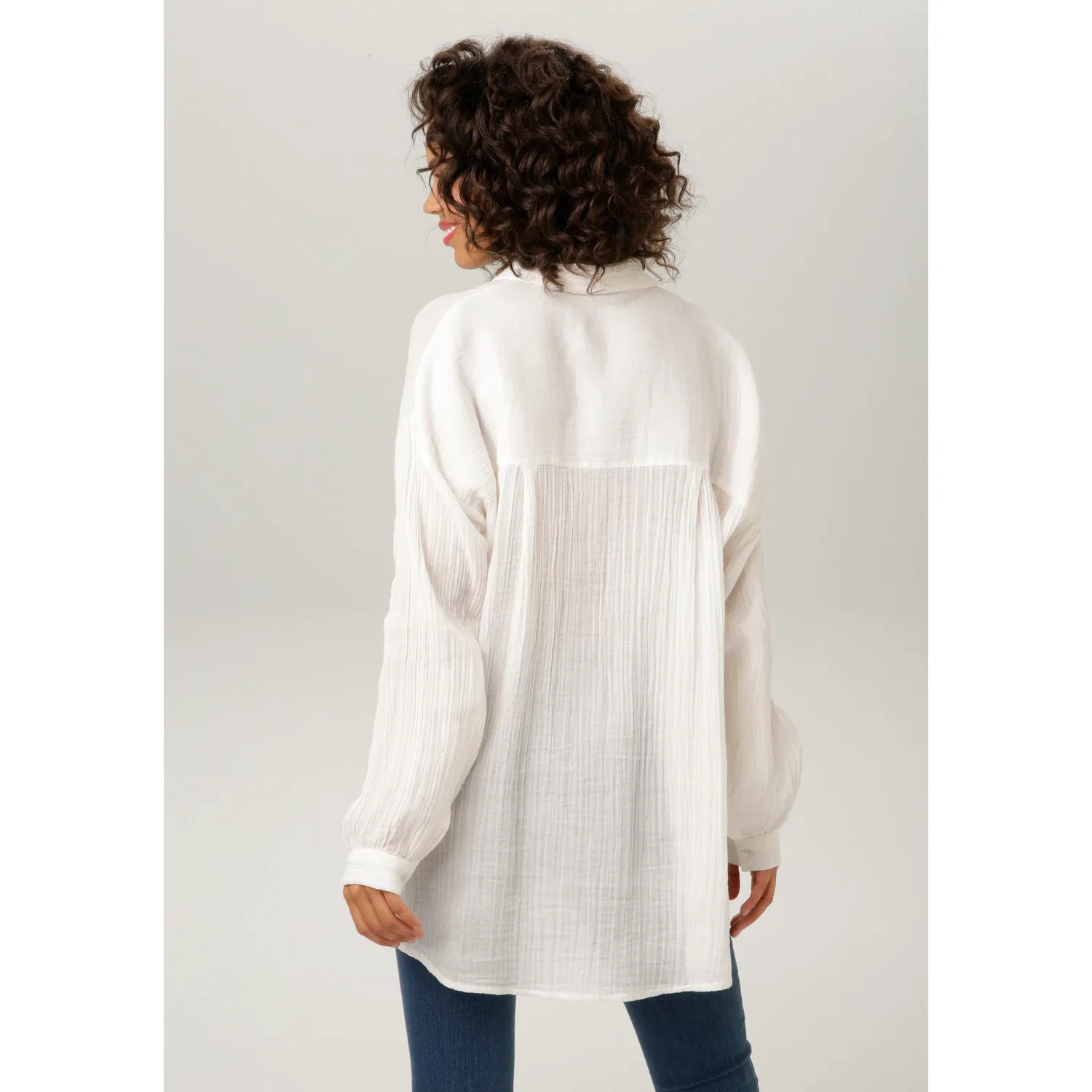 Женская блуза свободного кроя из муслина Aniston CASUAL, Off-White — фото 2