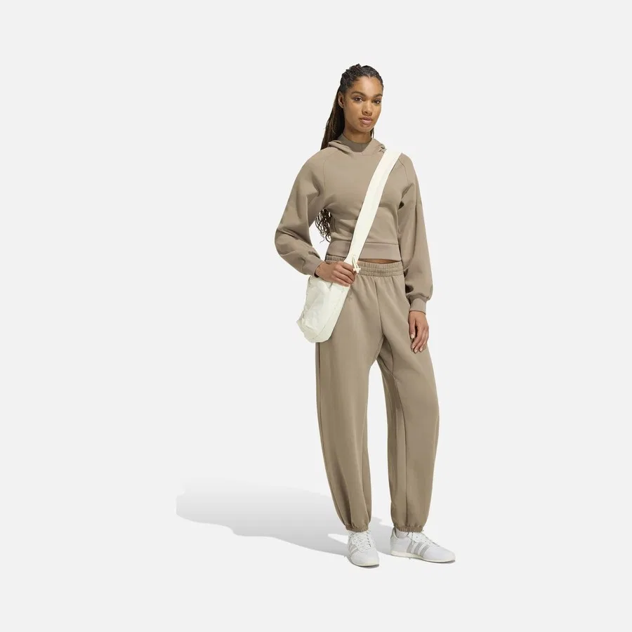 Женские спортивные штаны adidas Soft Lux Loose, Черный — фото 4