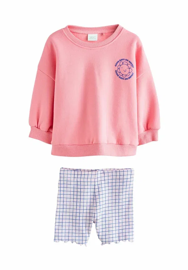 Спортивный костюм из футера, клетка, Regular fit - crew neck sweatshirt & shorts set - shorts Next, Pink Zebra, розовый