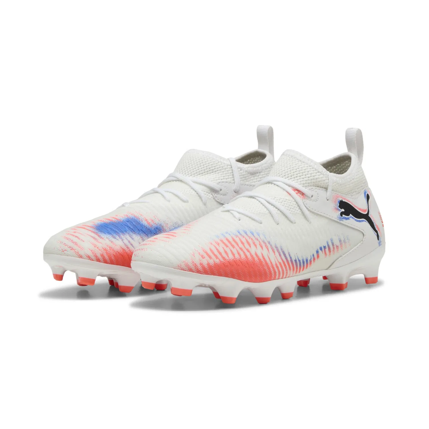 Детские футбольные кроссовки с текстурированными вставками FUTURE 8 MATCH PUMA, White Black Glowing Red