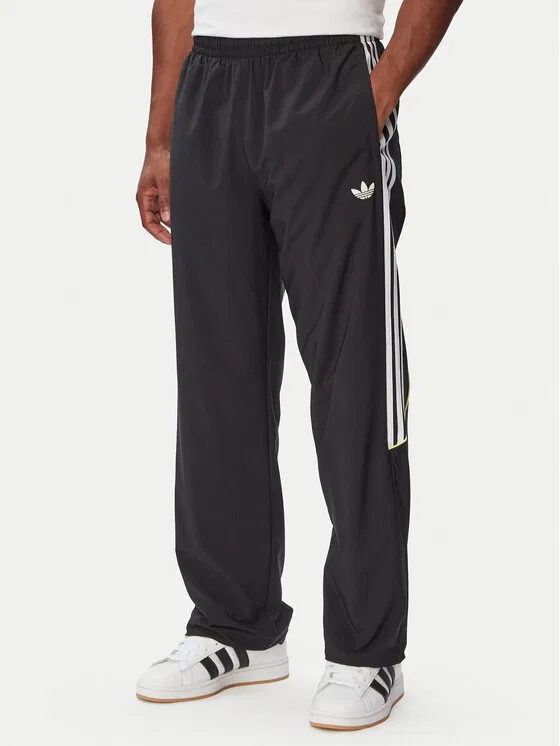 Футболка oversize Care Bears Adidas, черный