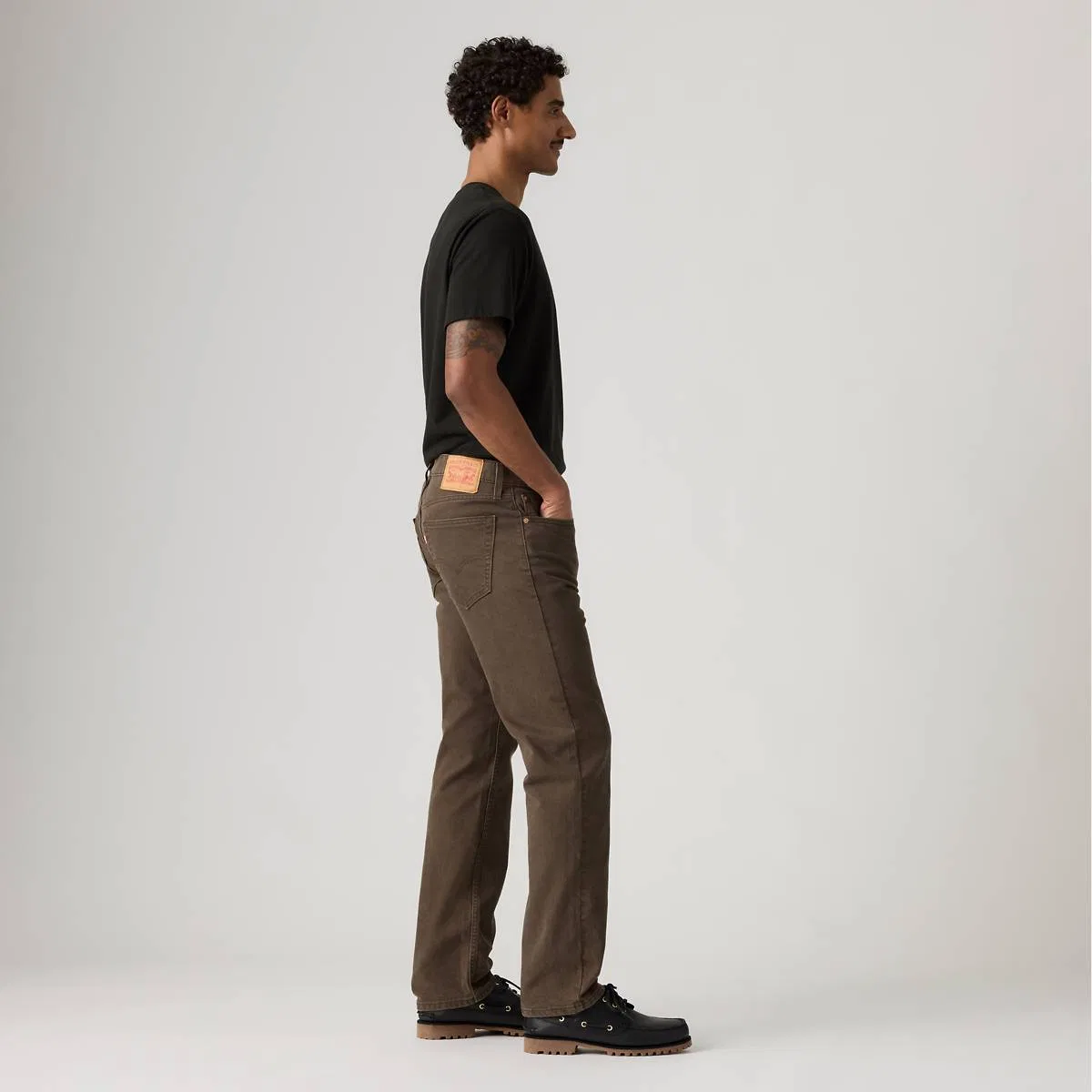 свободные прямые мужские джинсы 559 Levi's, Coffee - Brown — фото 4