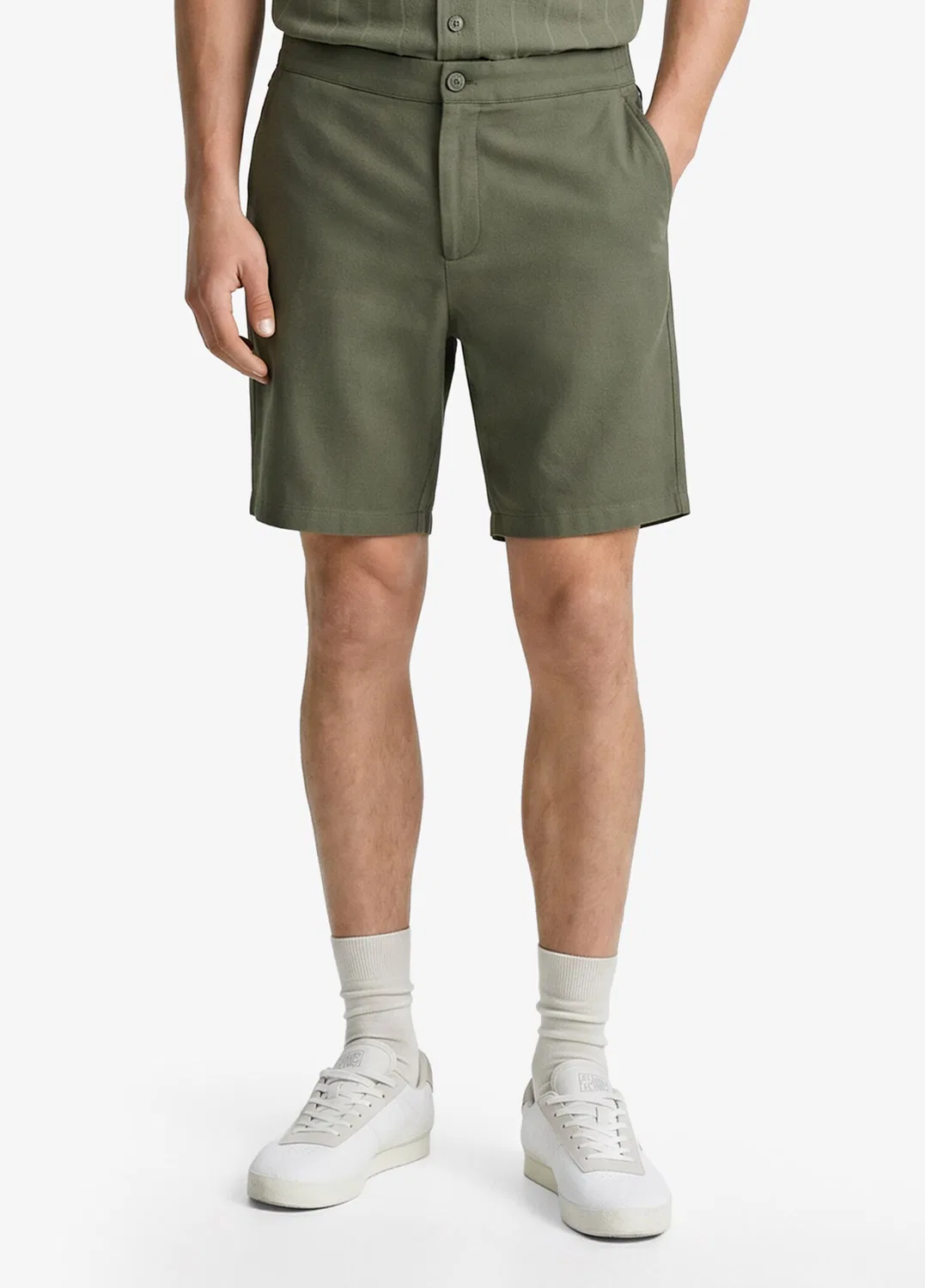 Бермуды tapered fit Lacoste, khaki — фото 3