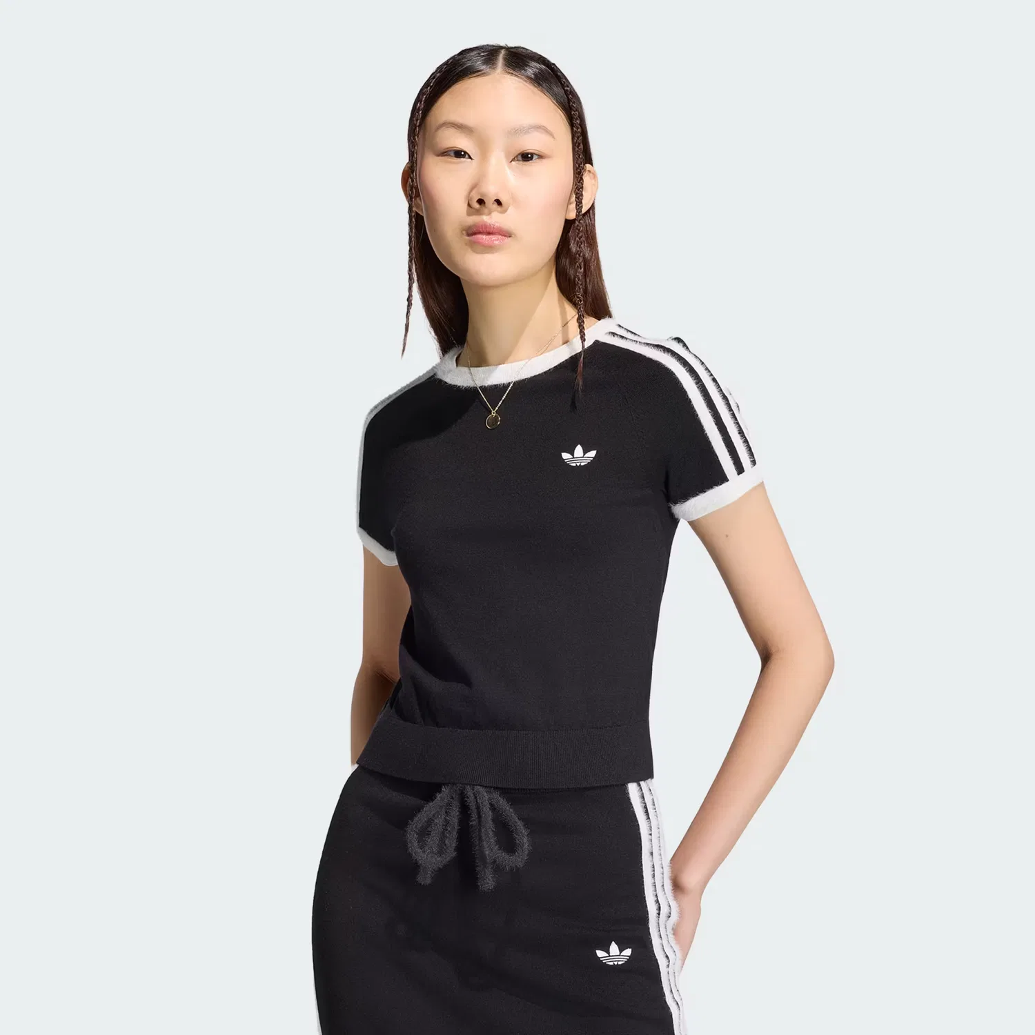 Женская вязаная футболка приталенного кроя Knitted Tee Adidas Originals, черно-белый