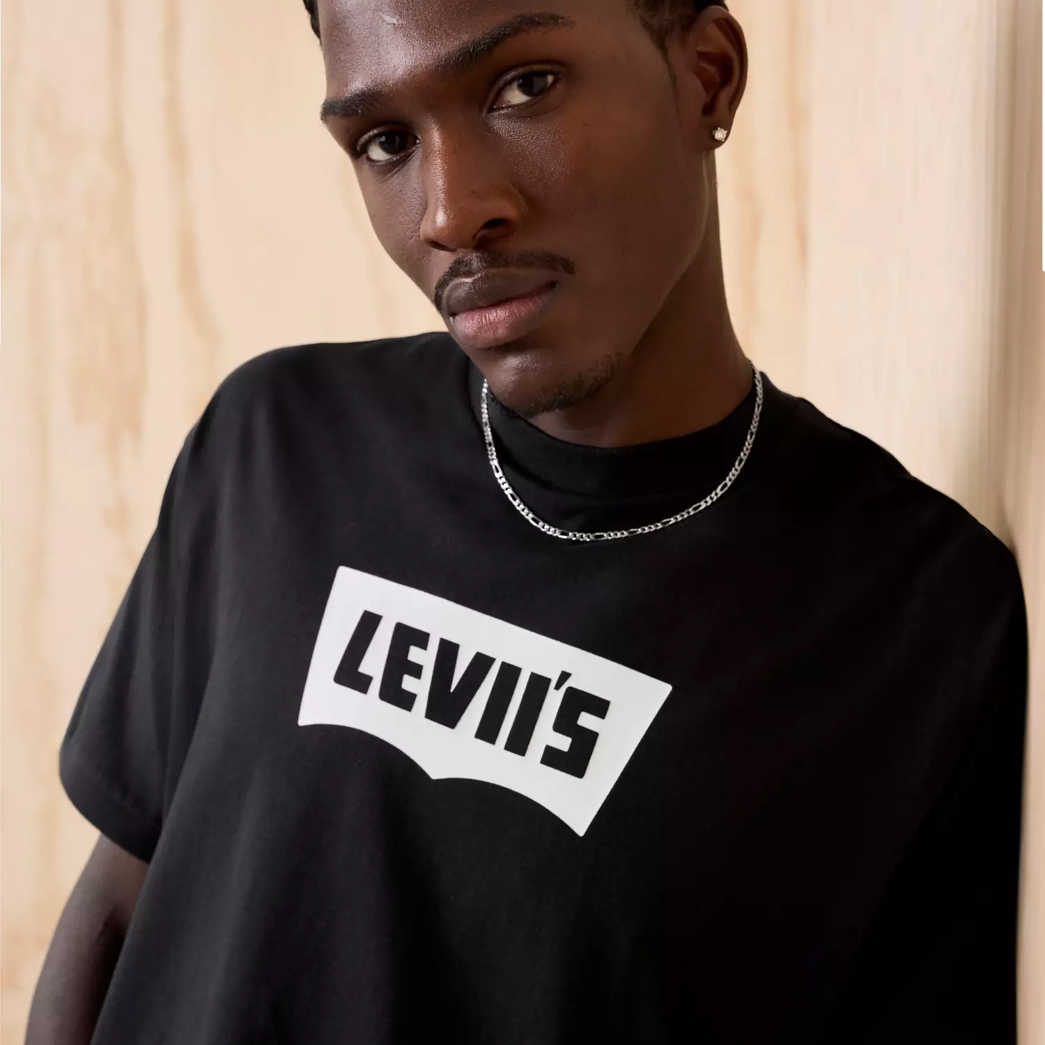 Классическая графическая футболка Levi's, цвет Black — фото 2
