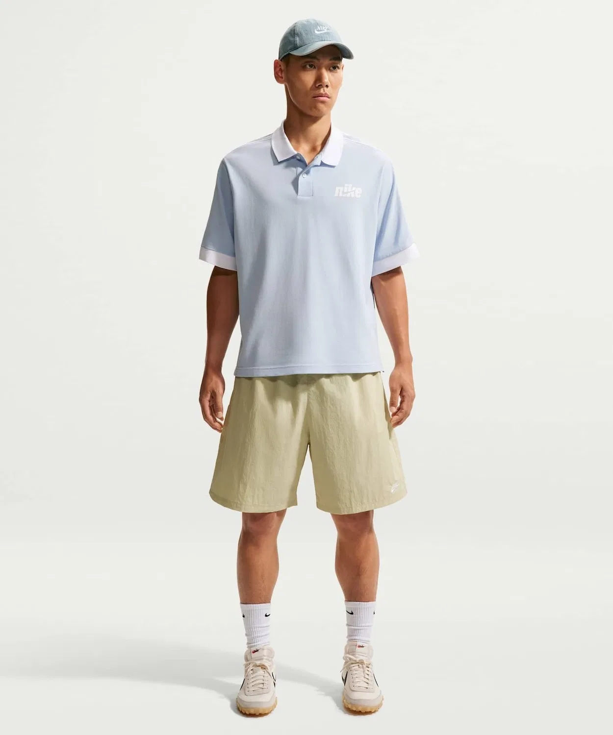 Мужские спортивные шорты из тафты с логотипом Nike Sportswear Club, Light Khaki — фото 3