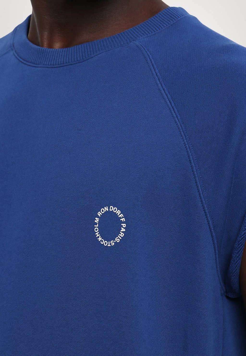 

Базовая футболка SLEEVELESS Ron Dorff, сине-серый