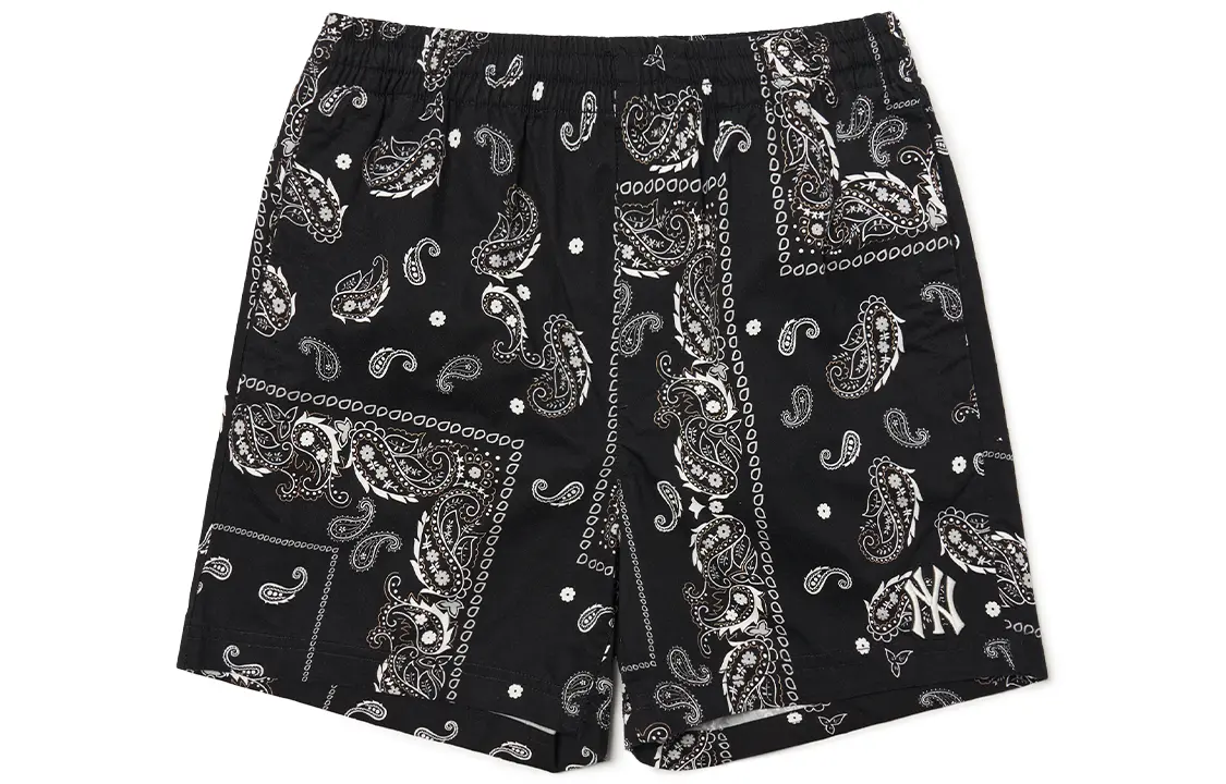 

Короткие шорты MLB Cashew Flower SS22 унисекс черные