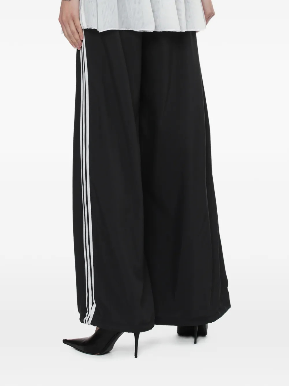 Брюки с оборками и тремя полосками adidas, черный — фото 4