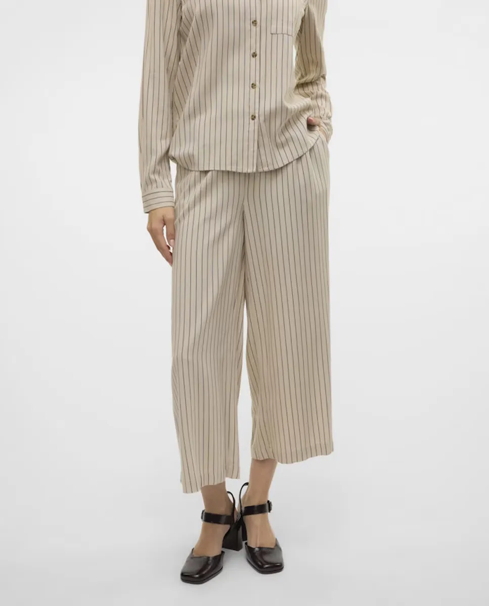 

Женские брюки-кюлоты из льна Vero Moda, цвет Lana