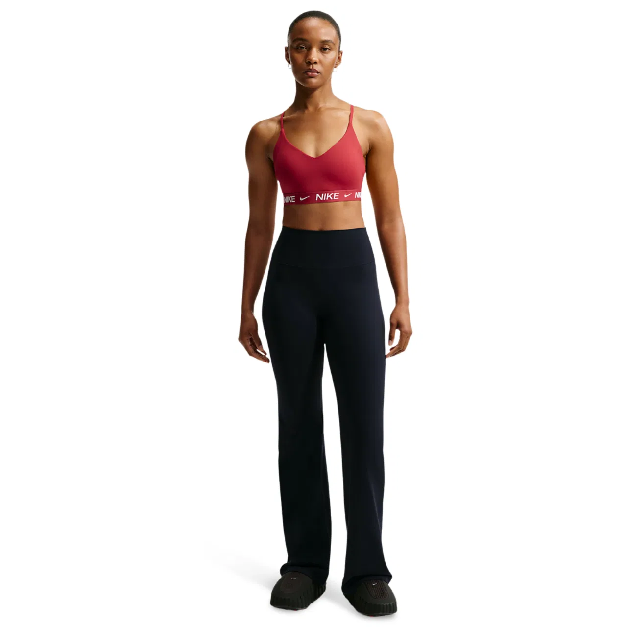 Женский спортивный бюстгальтер Nike Dri-FIT Indy Bra, Tough Red — фото 3