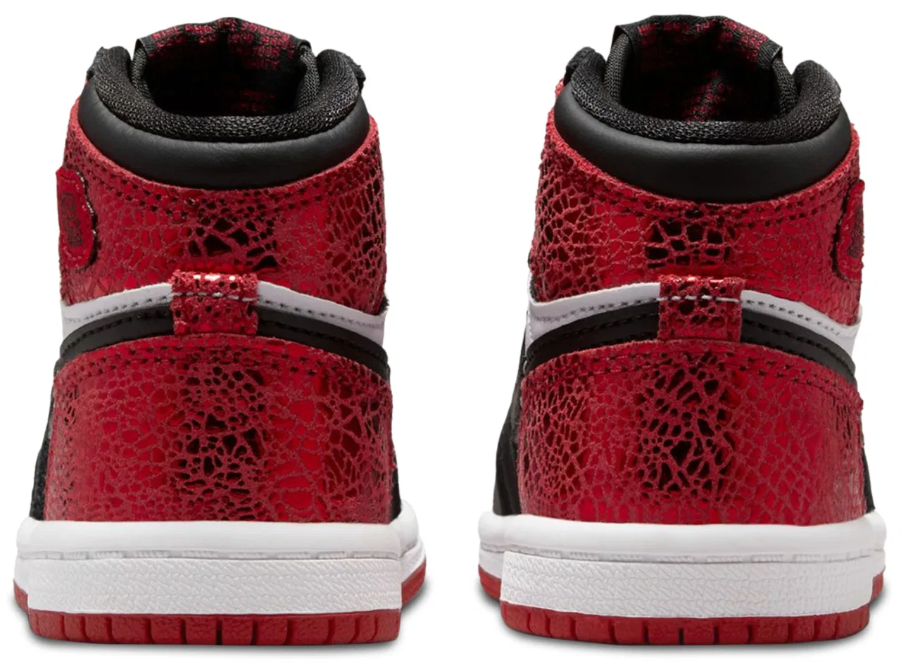 Кроссовки для девочек Jordan Retro 1 HI OG Remastered, цвет Varsity Red/Black — фото 3