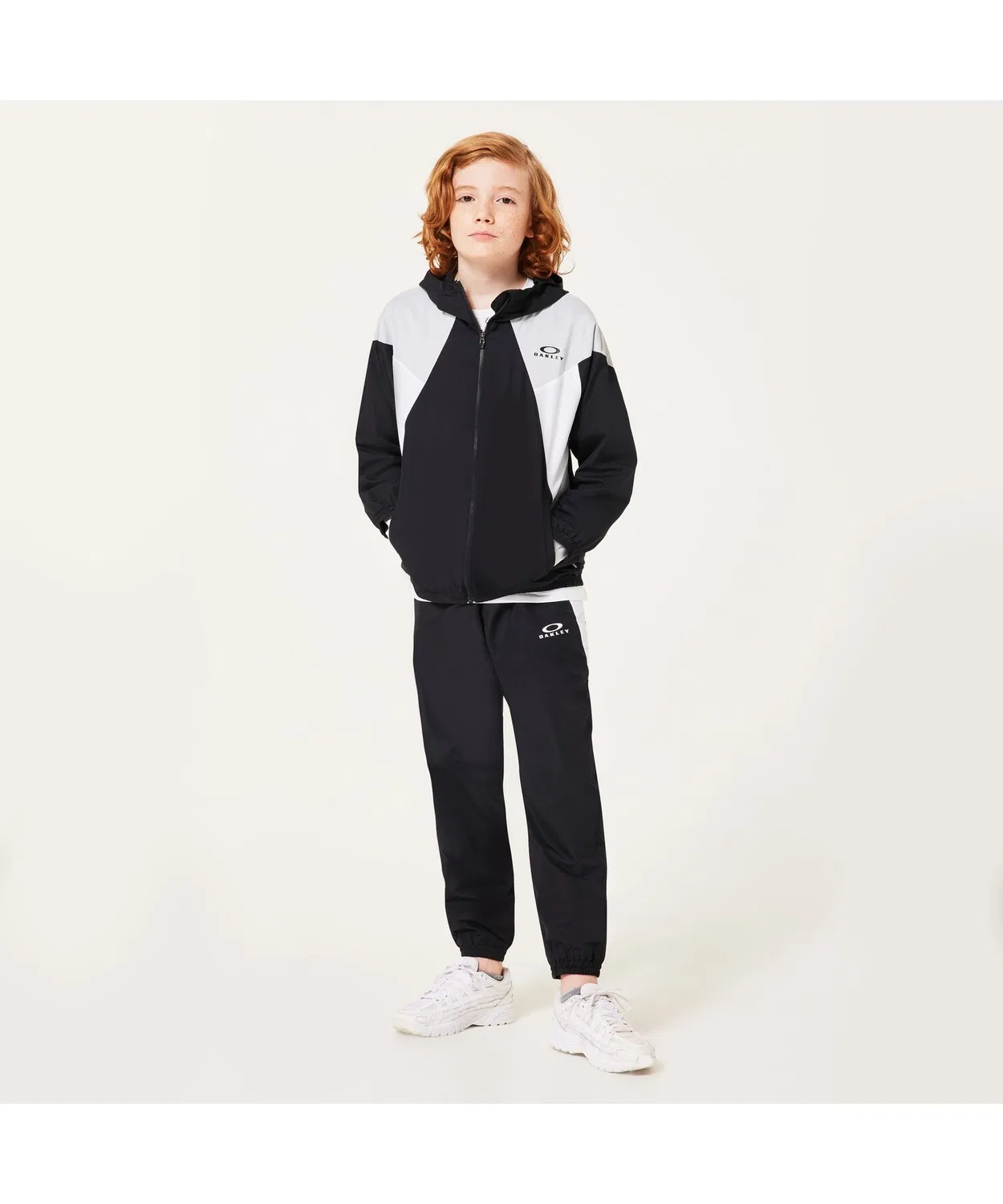 Детская куртка-ветровка с капюшоном, водоотталкивающая, YTR WIND MESH JKT 9.0 OAKLEY, White — фото 3