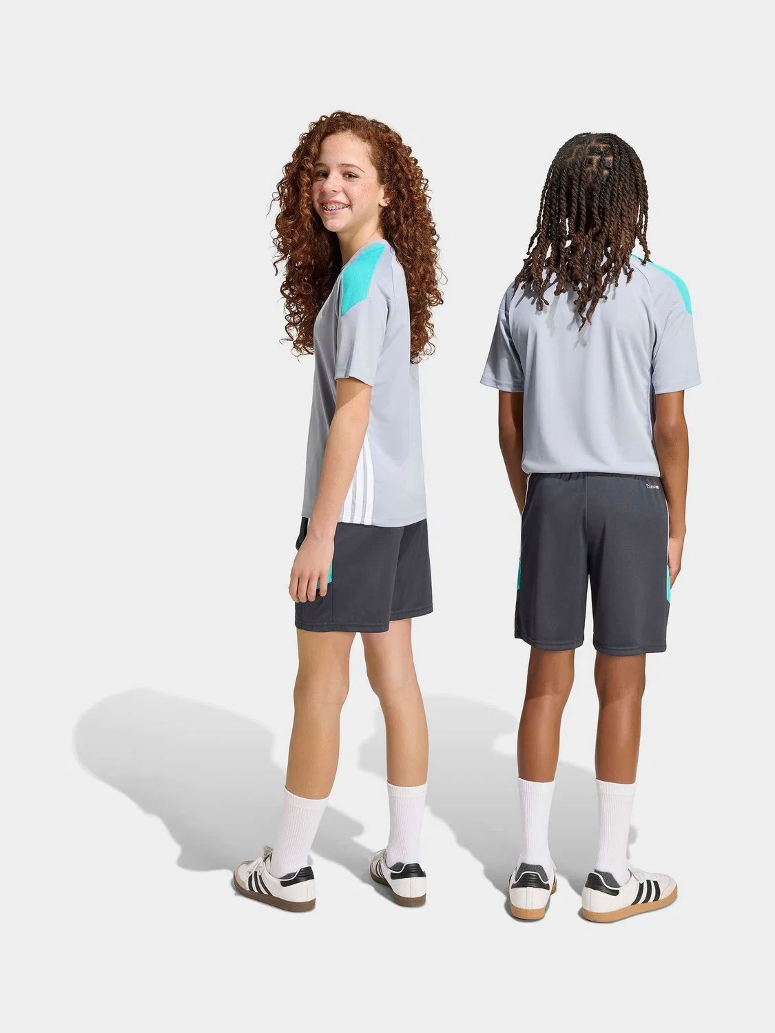 Шорты Tiro 26 Essentials adidas, серый — фото 4