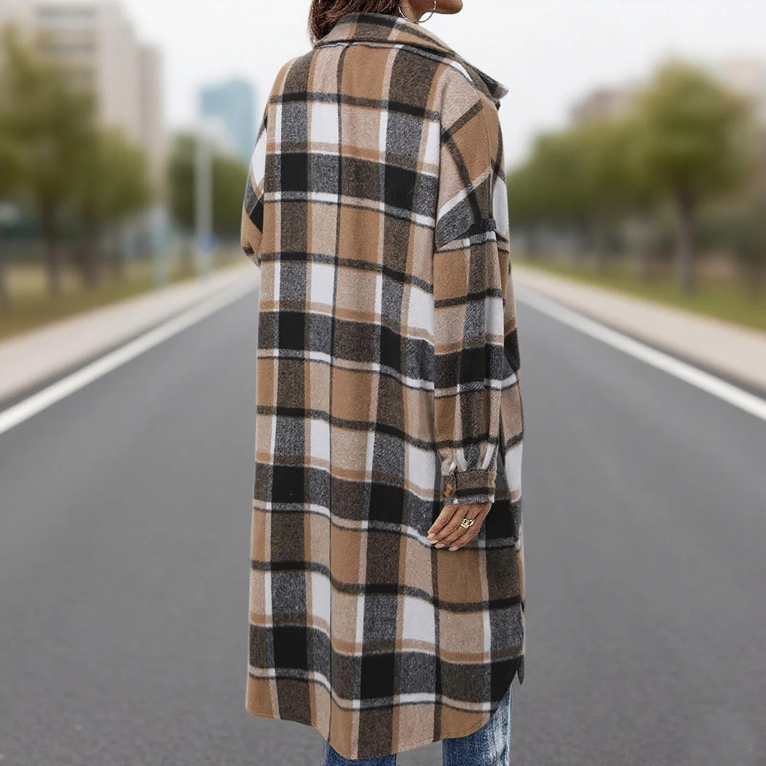 Женская рубашка-куртка с принтом в клетку Oversized Plaid Shacket, dark khaki — фото 3