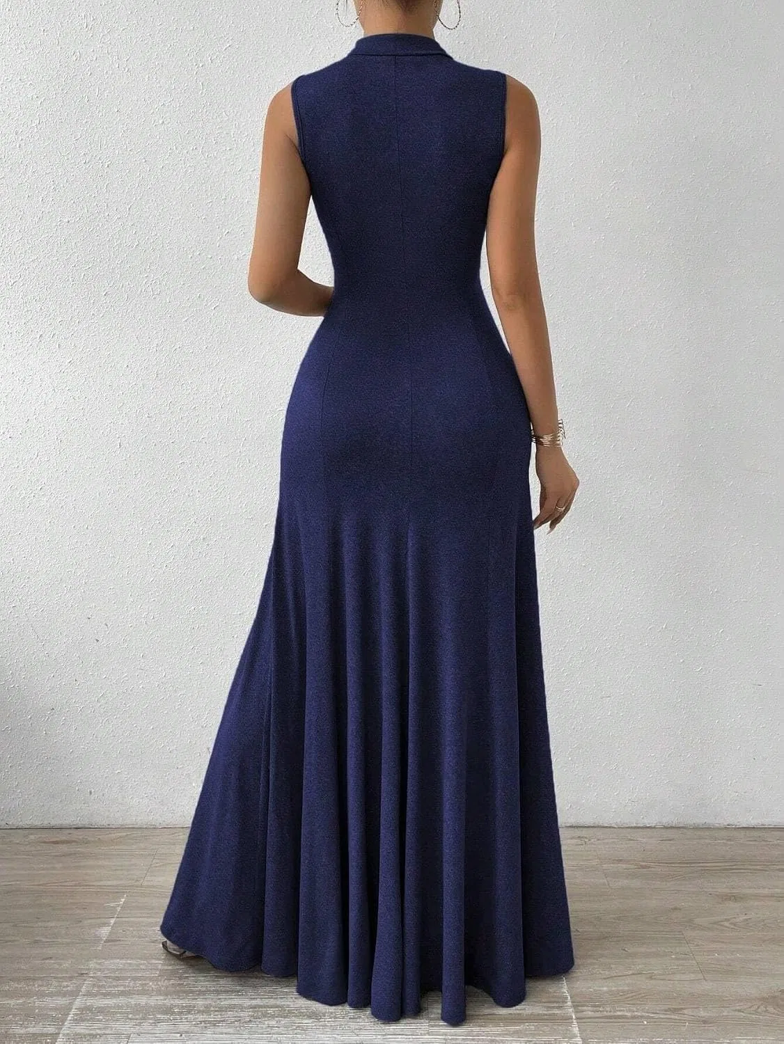 Женское облегающее платье-макси без рукавов Navy Blue — фото 2