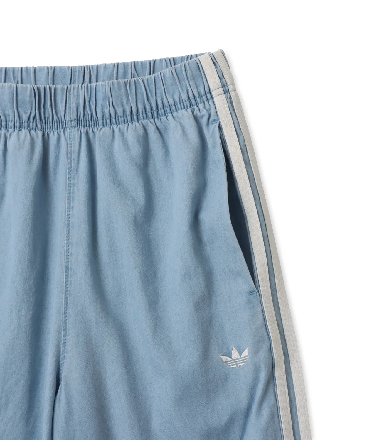 Женские джинсы свободного кроя Summer Glow Adidas, Light Blue — фото 4